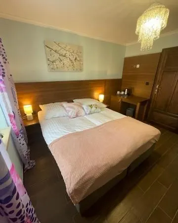 249 - Luban 7 Km, Zgorzelec 15 Km Vakantieboerderij