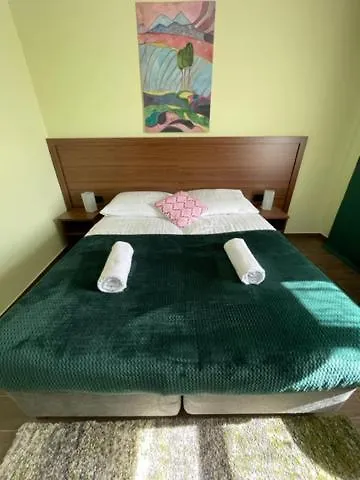 249 - Luban 7 Km, Zgorzelec 15 Km Farm stay *