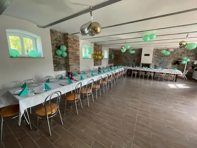 249 - Luban 7 Km, Zgorzelec 15 Km Farm stay Siekierczyn