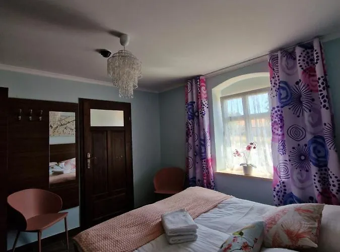 249 - Luban 7 Km, Zgorzelec 15 Km *